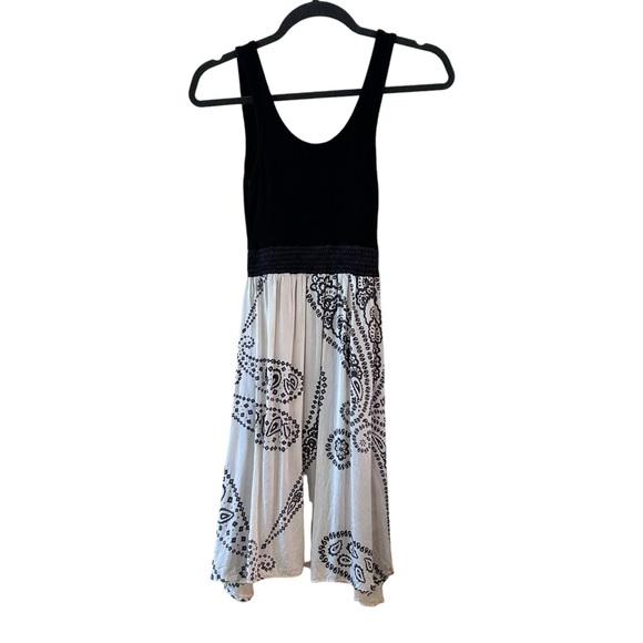 vintage Indah Tank Style Dress with and Silk patterned paisley print bottom - Picture 8 of 11